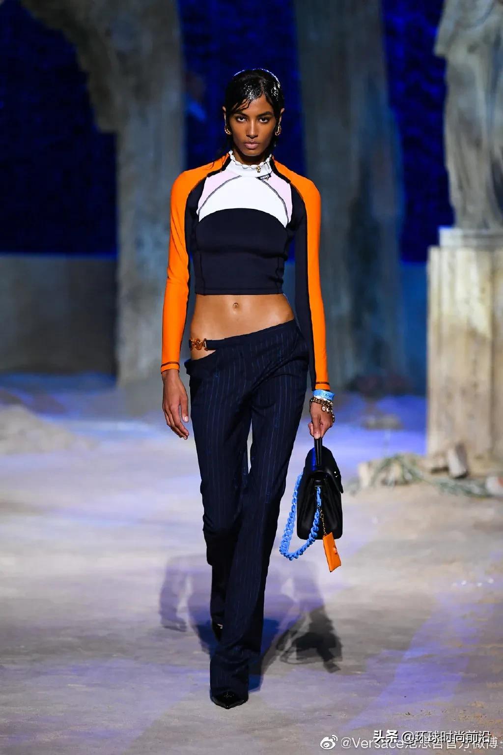 versace ss22鏄ュ (versace ss 2016)