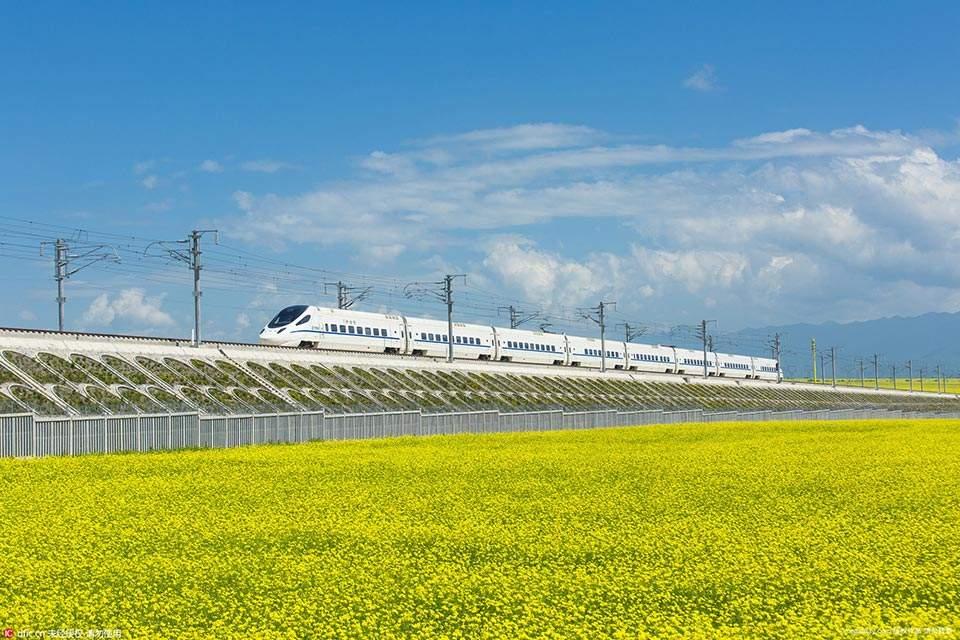 钱包又要缩水了！五一机票涨幅高达50%，旅游列车了解一下