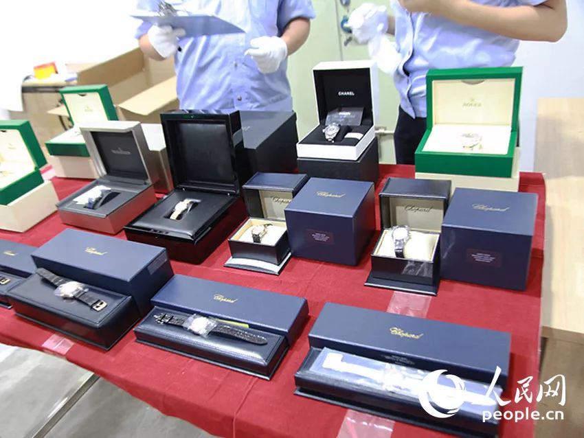 获利300亿被抓,月赚300万的骗局