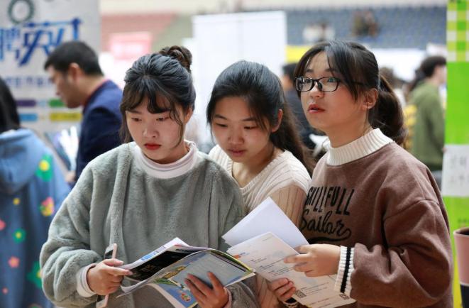 学硕和专硕区分可以自己选择吗,学硕和专硕哪个更值得选择