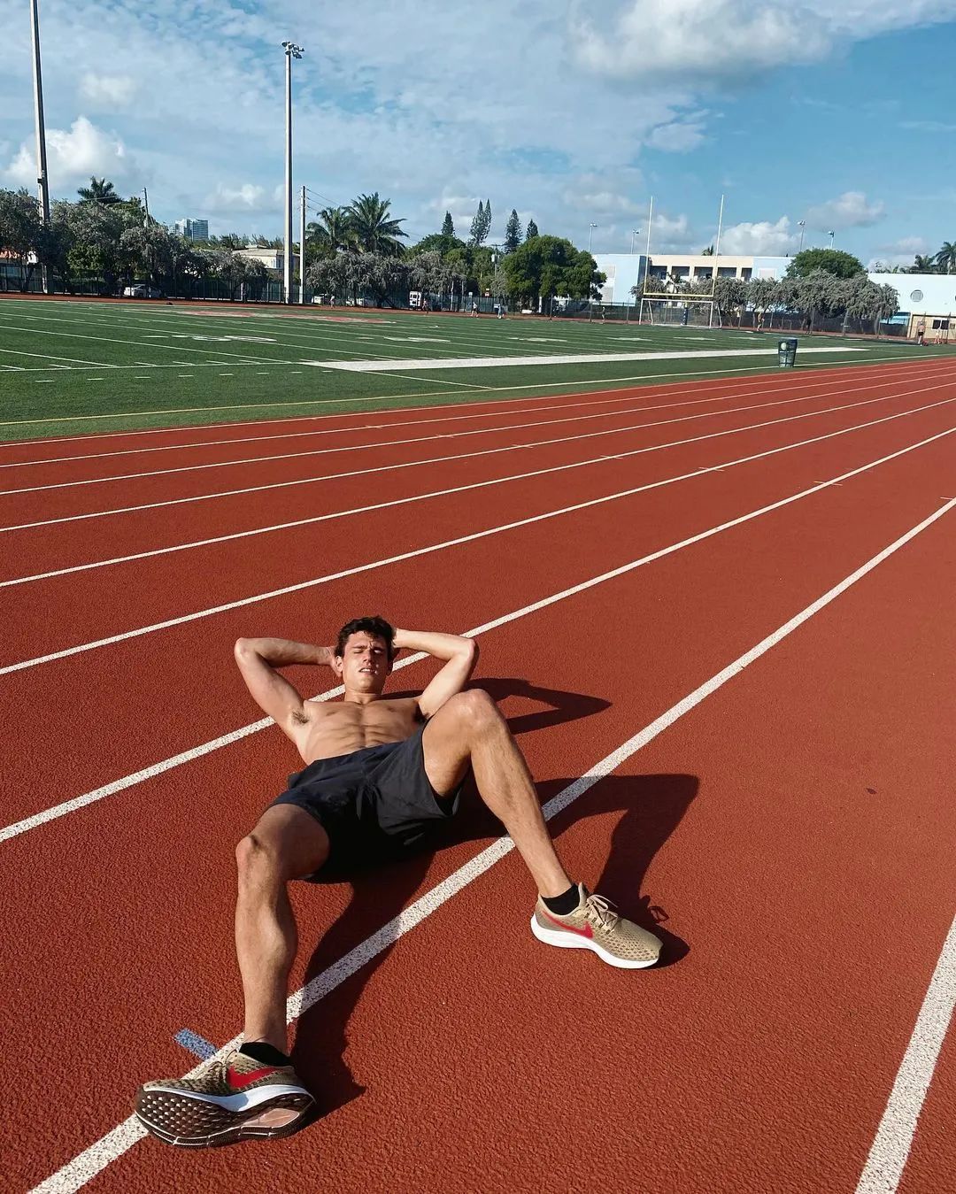 西班牙国宝级男模,西班牙xavierserrano