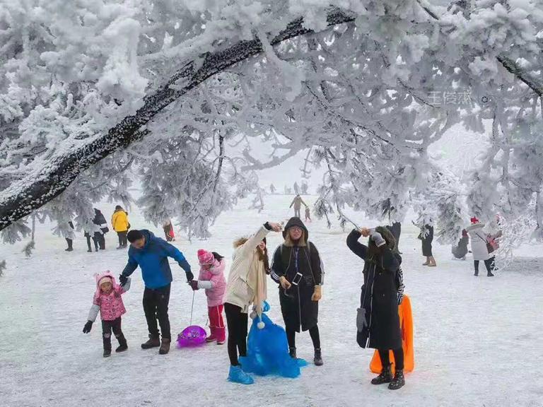尽情撒欢的滑雪季,尽情的享受滑雪的乐趣