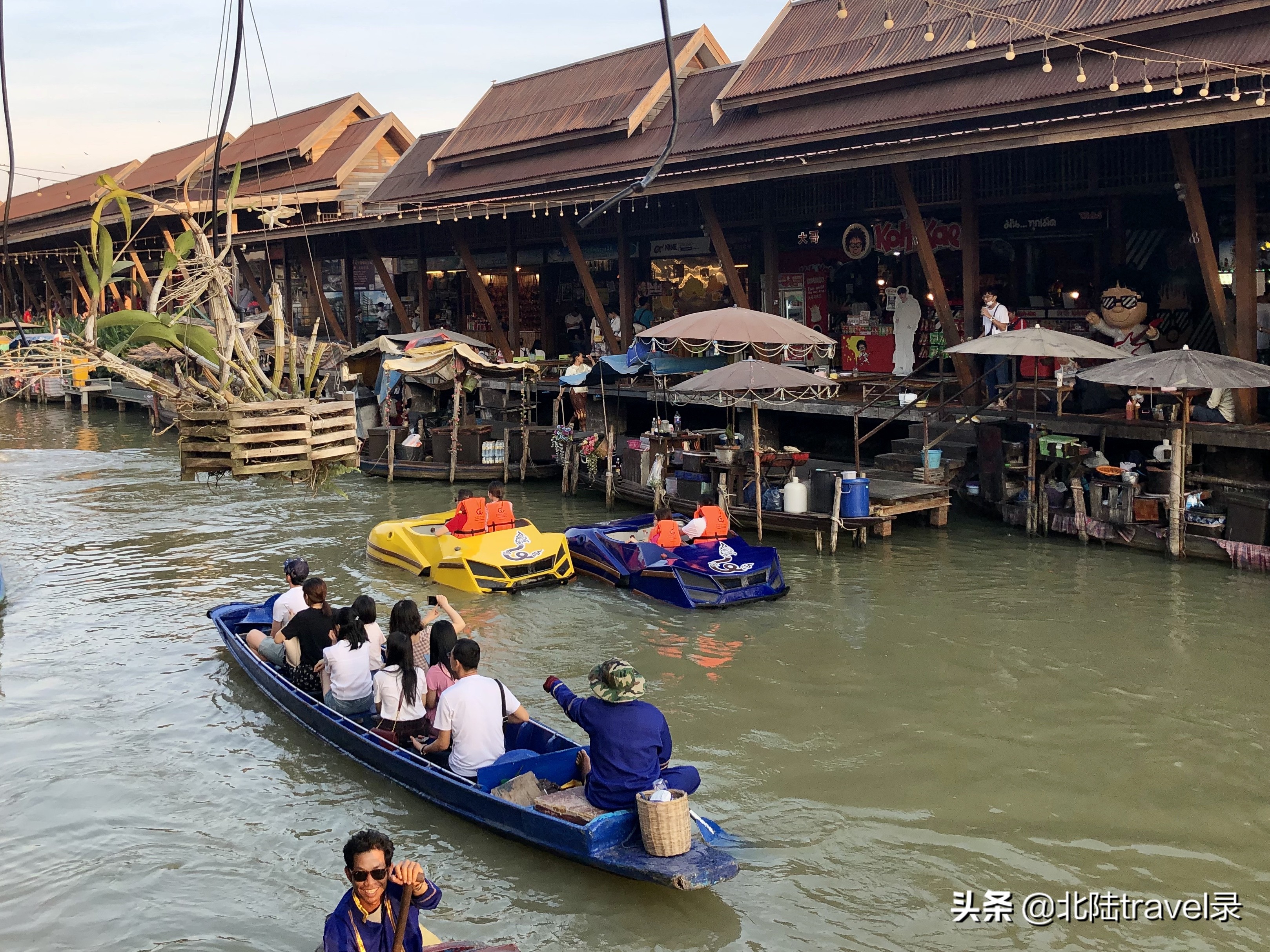 去泰国旅游是随团还是自己游好,去泰国旅游跟团还是自己游