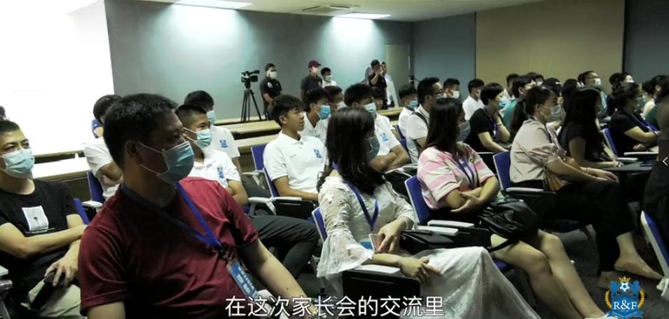 家长会主题扬帆起航与爱同行,家长会助力学生阳光成长