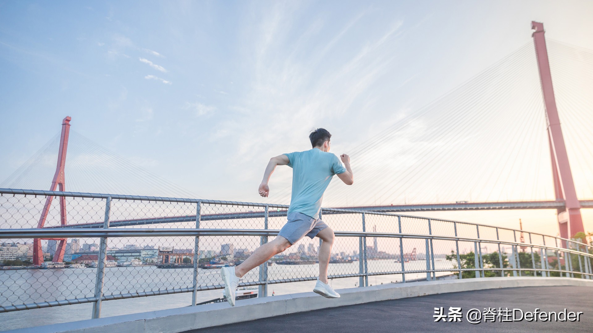 缓解跑步肌肉酸痛的药,跑步后泡澡能缓解肌肉酸痛