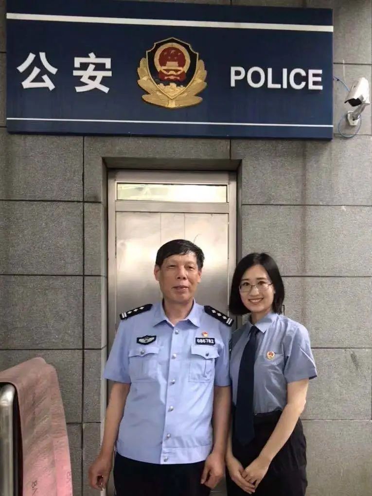 【上铁】检察官变身“女民警”——上海站派出所的体验之旅