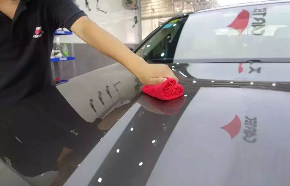 做过漆的车什么样,车做了镀晶需求注意什么