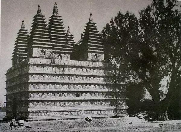 100年前中国风景建筑老照片,两亿多年前的景观