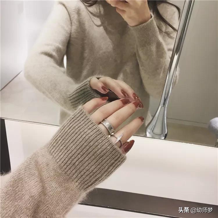 毛衣基础款羊绒衫,今年流行什么款羊绒毛衣