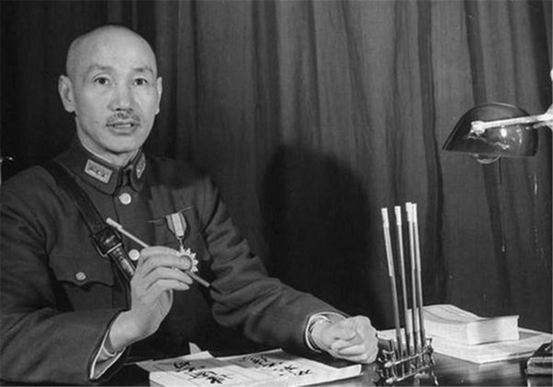 萧明华英勇事迹,萧明华最新视频