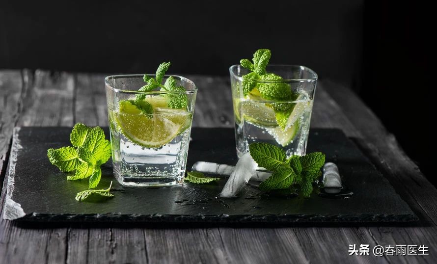 一杯mojito就微醺,一杯奶茶有那么好喝吗