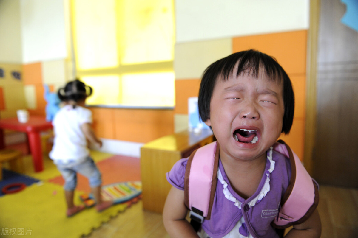 红黄蓝幼儿园事件到底怎么回事,最近红黄蓝幼儿园事件