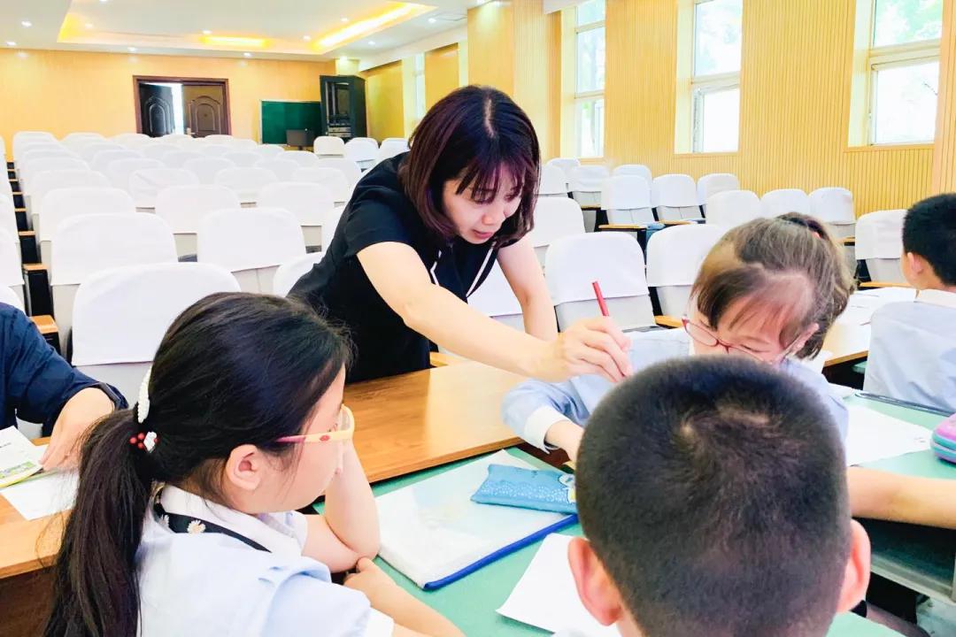 双流区双华小学教育,成都市双流双华小学