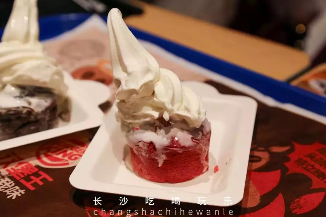 长沙菜品爆品,长沙爆爆肠小吃