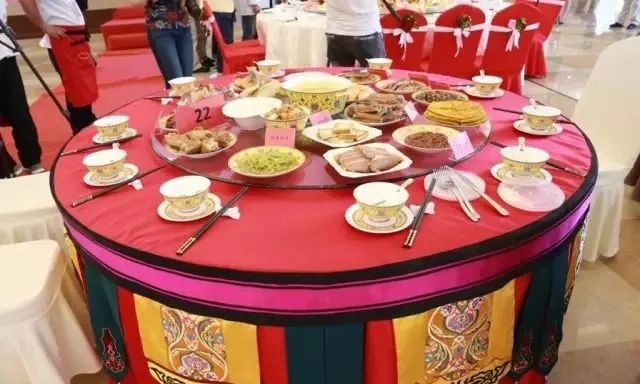弥勒十大美食火锅,弥勒十大名菜图片