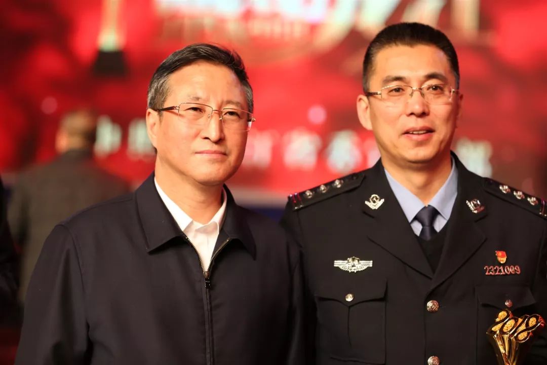 「今日要闻」2018岳海他“感动”了龙江！丨龙江司法行政系统共同的荣誉