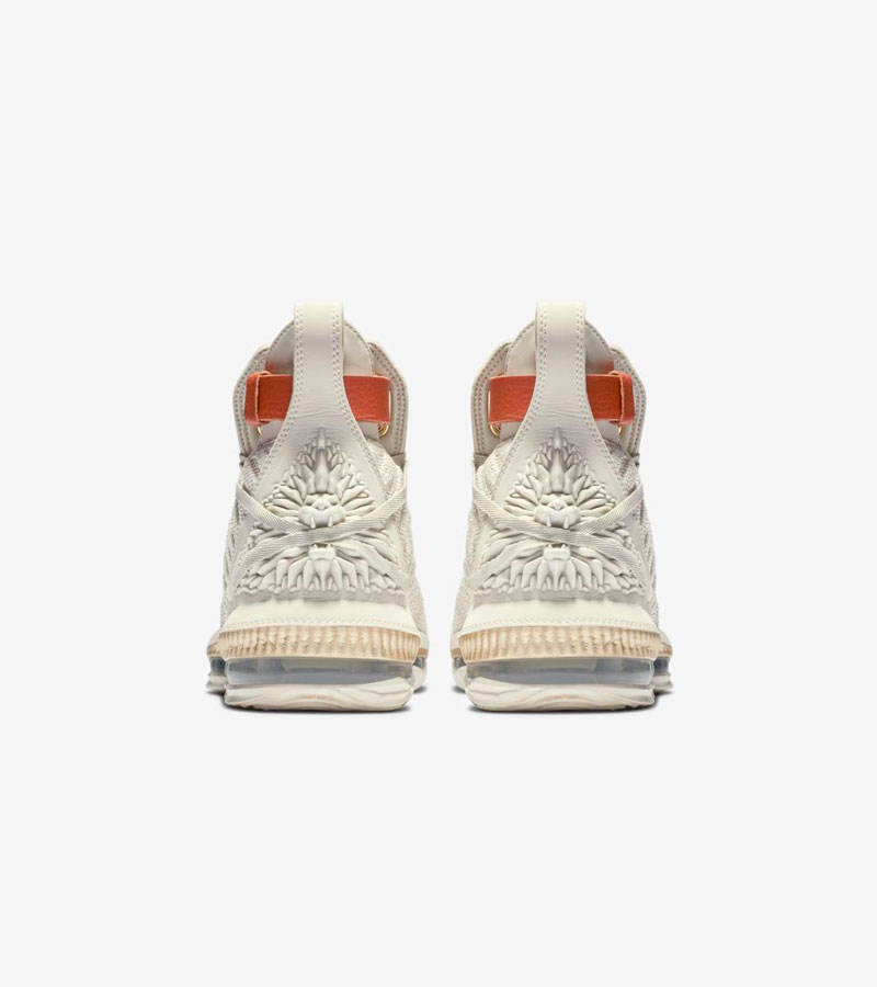 lebron16黄雄狮,lebron16雄狮白色