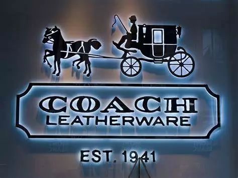 coach艺术家联名二合一,coach艺术涂鸦系列