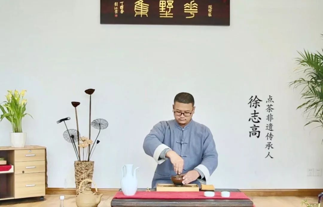 不必去芬兰了，杭州高铁1h就藏着一万颗星星的玻璃屋，过2天山野生活正好！