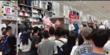 优衣库ferguspurcell联名,优衣库联名款遭疯抢网球