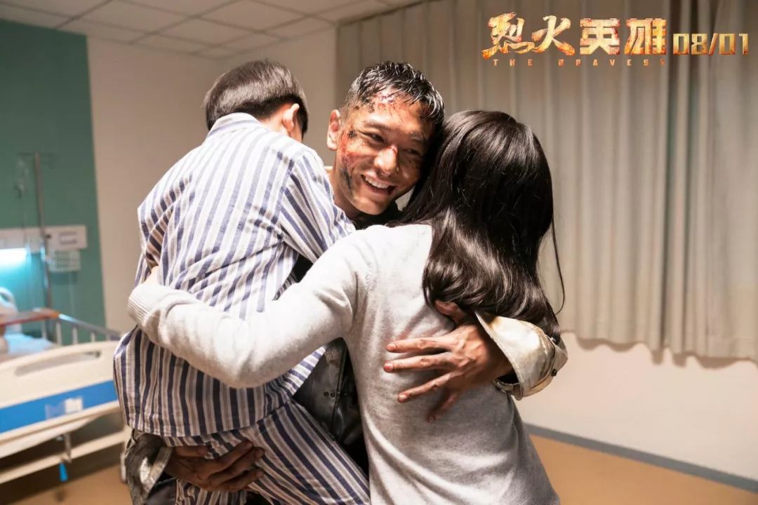 控诉！！哈密这家电影院把我关了一天