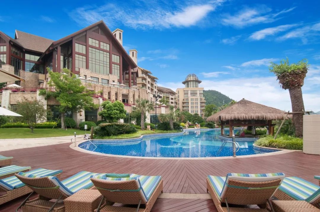 《2019一人旅行报告出炉》：一个人住酒店，女性比男性更舍得花钱
