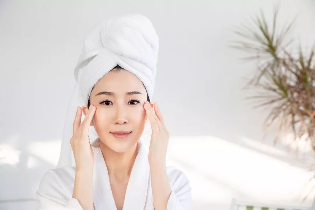 这6款顶级贵妇面膜试一试,悦己初露面膜紫色的