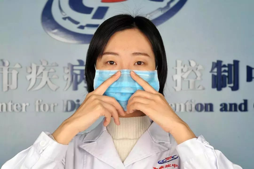 28岁确诊了新型肺炎怎么办 (19岁女孩确诊新型肺炎)