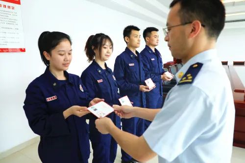 【招聘】九江市本级政府专职防火员招人啦！（内附基本工资表）