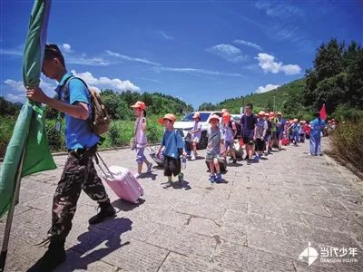 这个暑假带孩子去哪玩最好,暑假适合老人去旅游的地方