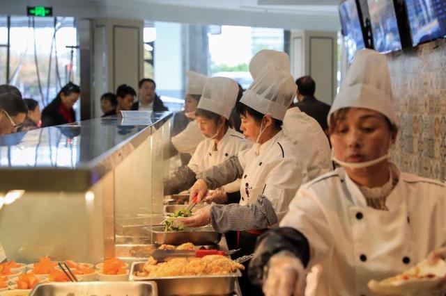 五里桥街道：感受城市温度精细打造“街区共同体”