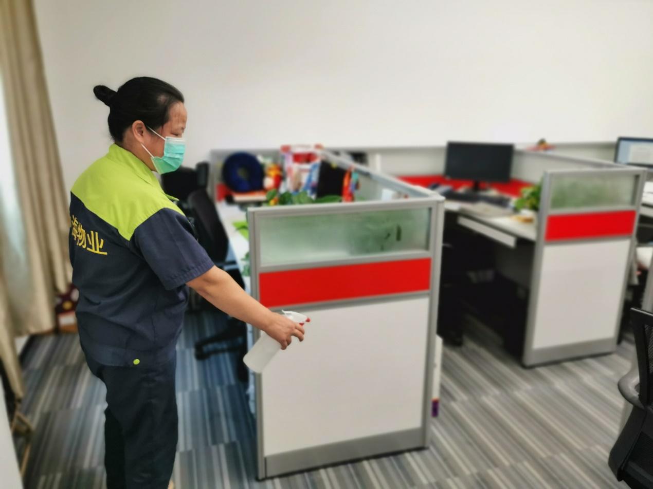 织密织牢疫情防控,密织疫情防护网坚守健康安全线