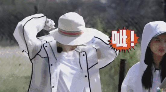 李佳琦推荐！每1秒卖出3瓶的防晒喷雾，清爽透气不闷痘