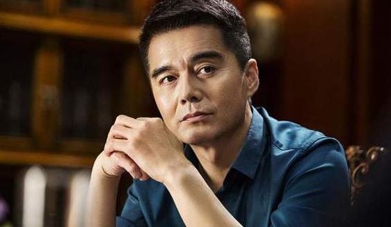 何晴的魅力：刘威宠她，许亚军为她不惜离婚，今携手丈夫隐退