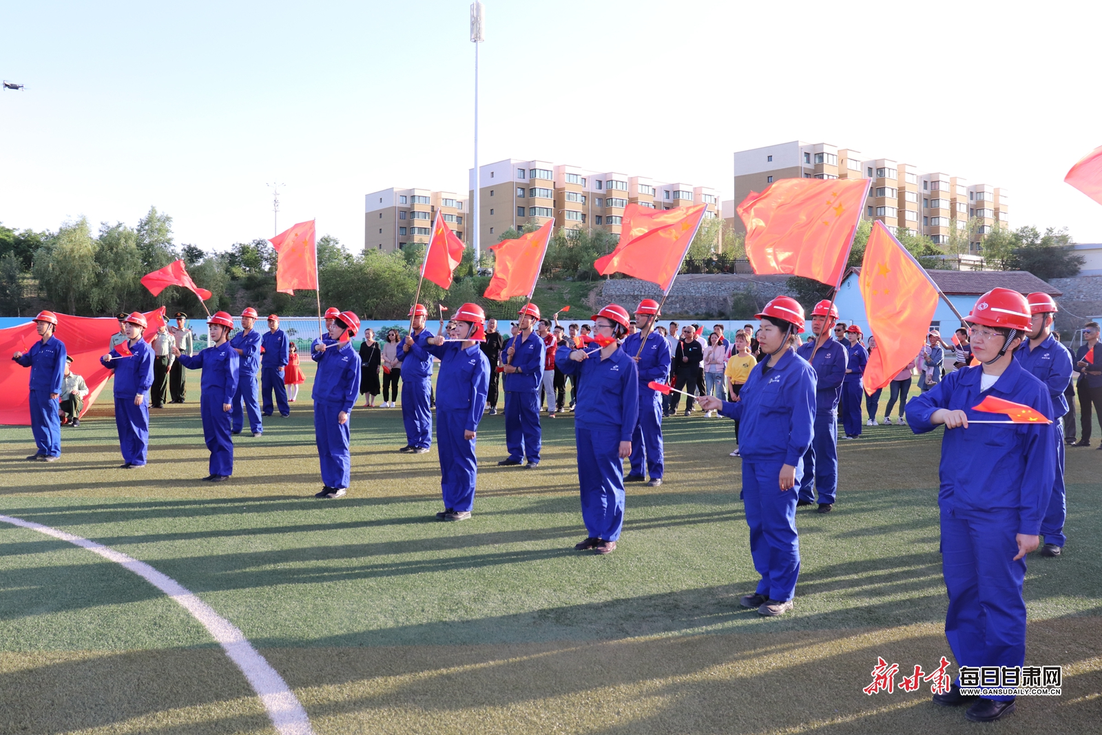 南湖央视快闪我和我的祖国,人民日报我和我的祖国快闪