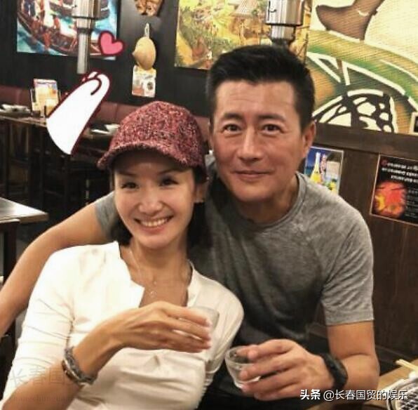 53岁高曙光全家福,高曙光现任妻子儿子相片
