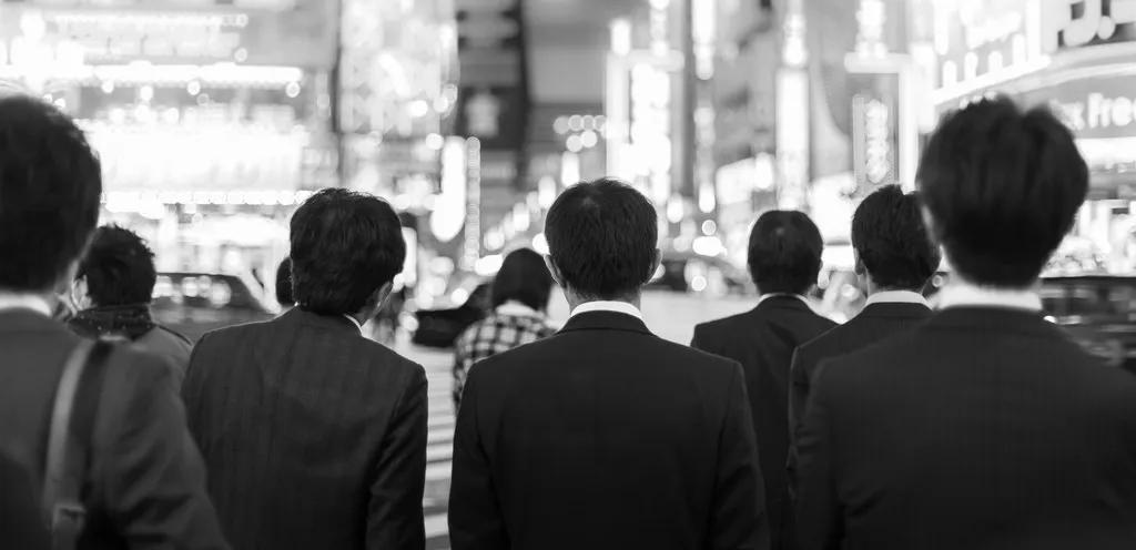 为啥日本人和韩国人一眼就能识别,怎么分清法国人美国人
