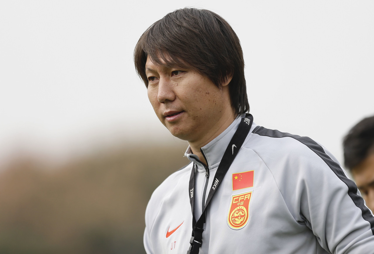 神动手！足协给李铁安排完助理教练，又要替李铁选队员