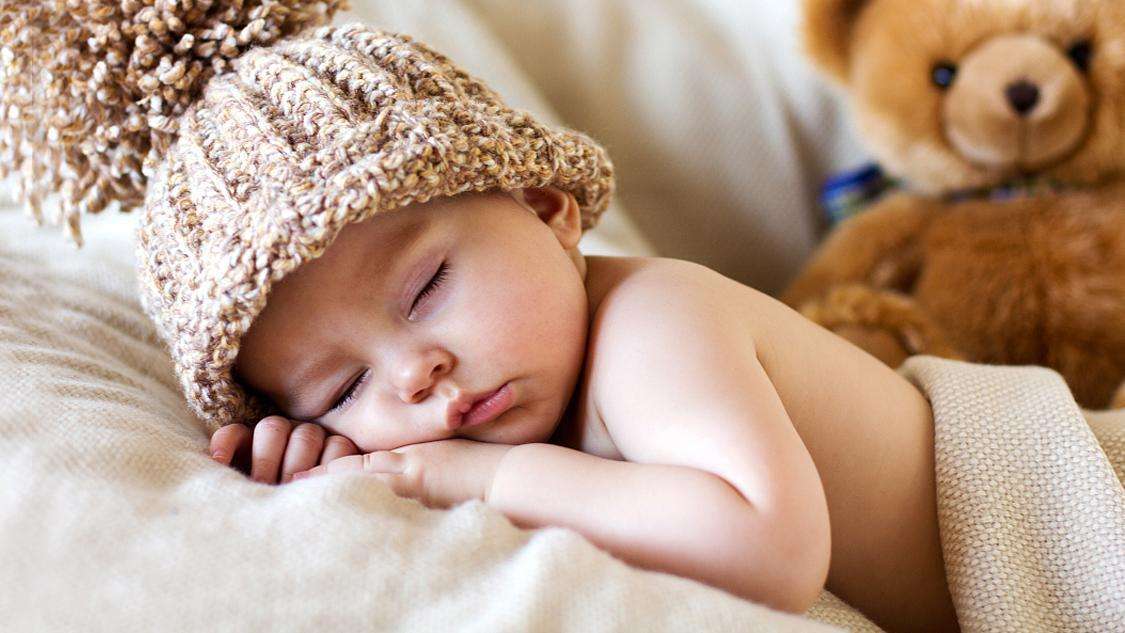详解给婴幼儿按摩的好处，按摩原则及注意事项