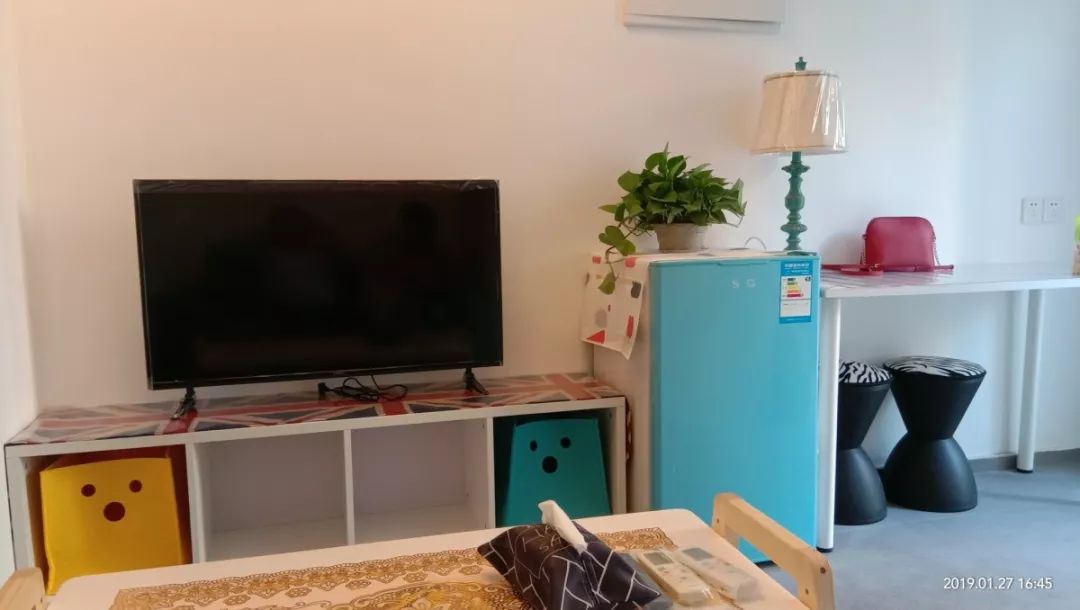 千元机也能畅享理想生活：房子是租来的，但生活不是