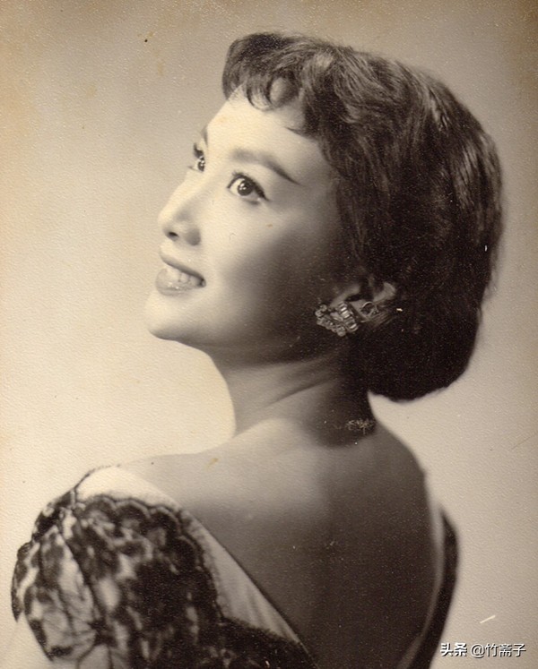 夏梦年轻时候是什么样子,夏梦为什么打动自己