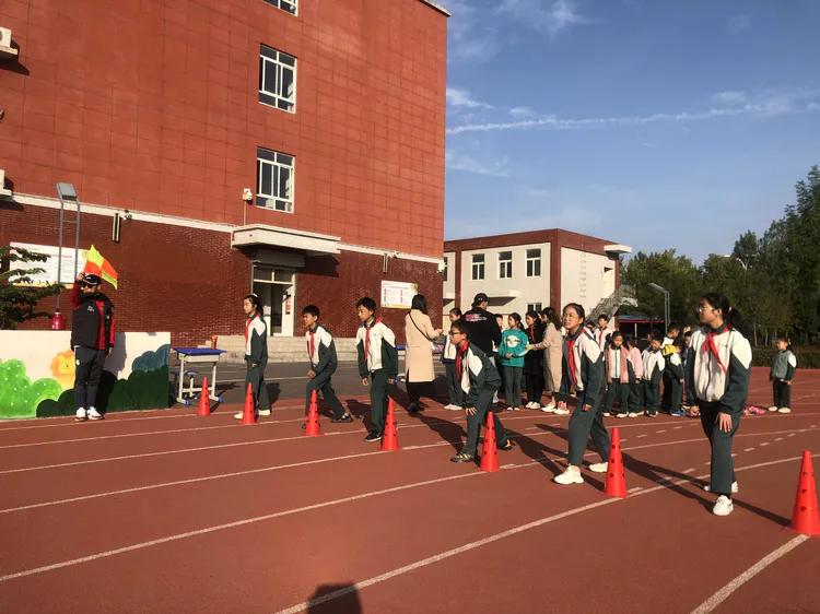洛一高一附小春季运动会,洛一高体育运动会英才班