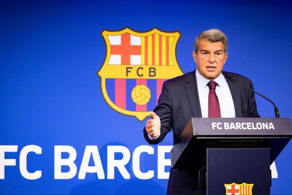 梅西转入巴黎涨了多少粉丝,梅西从巴萨转会大巴黎的转会费