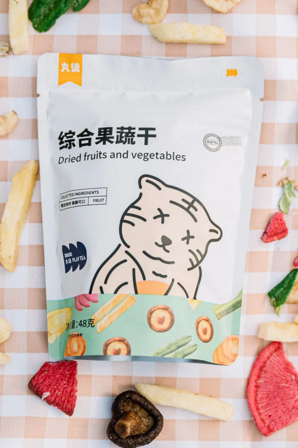 椰椰奶冻茶，会抖臀！1秒卖出1000+杯，有人开货拉拉来买…