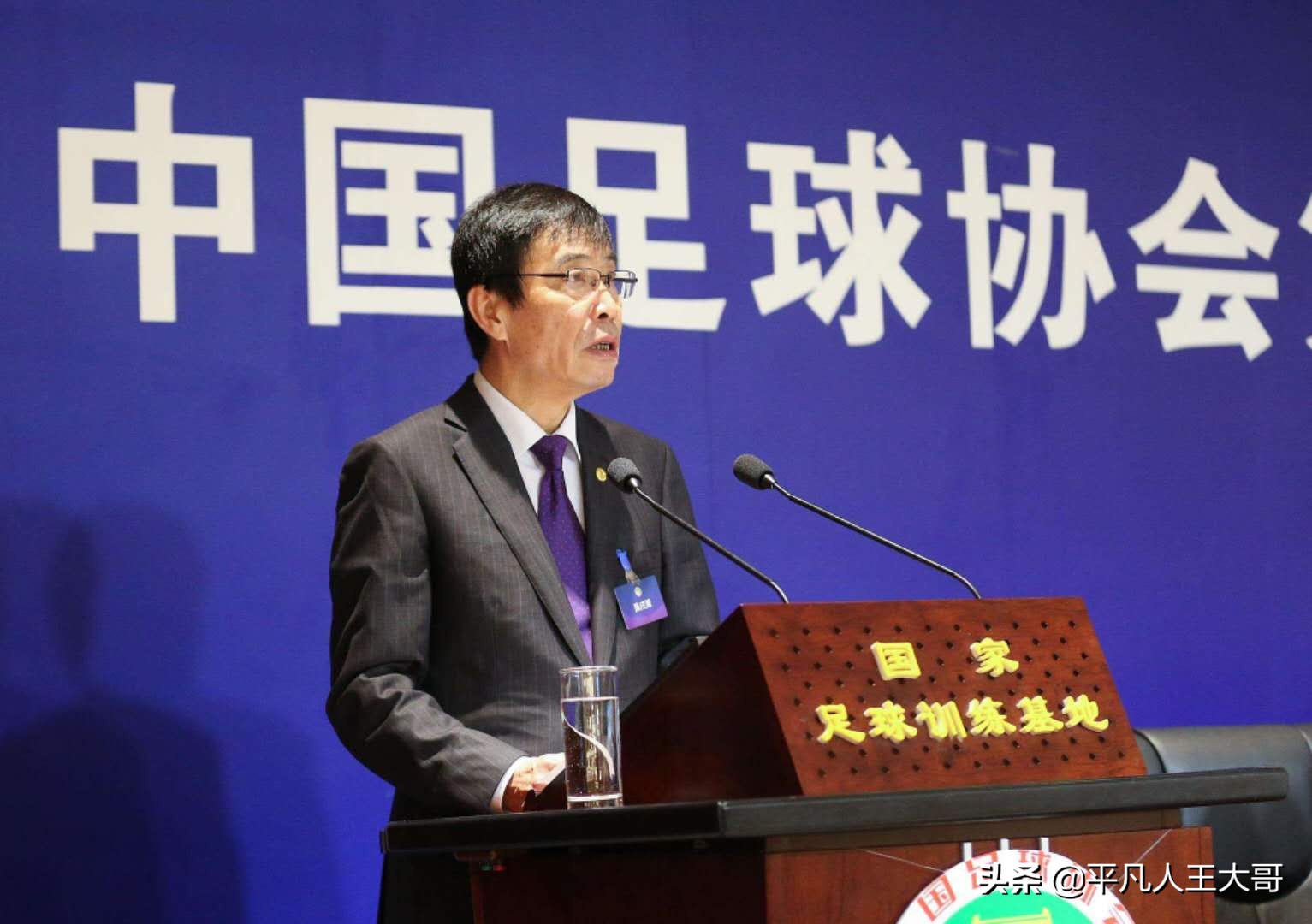 鲁能三连胜领跑积分榜,山东鲁能险胜山东魏桥领跑积分榜