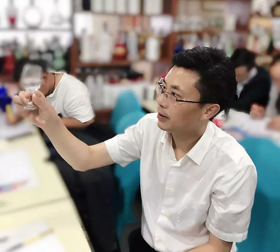 历史上白酒经销商最常遇到的问题,做白酒经销商的一路心酸