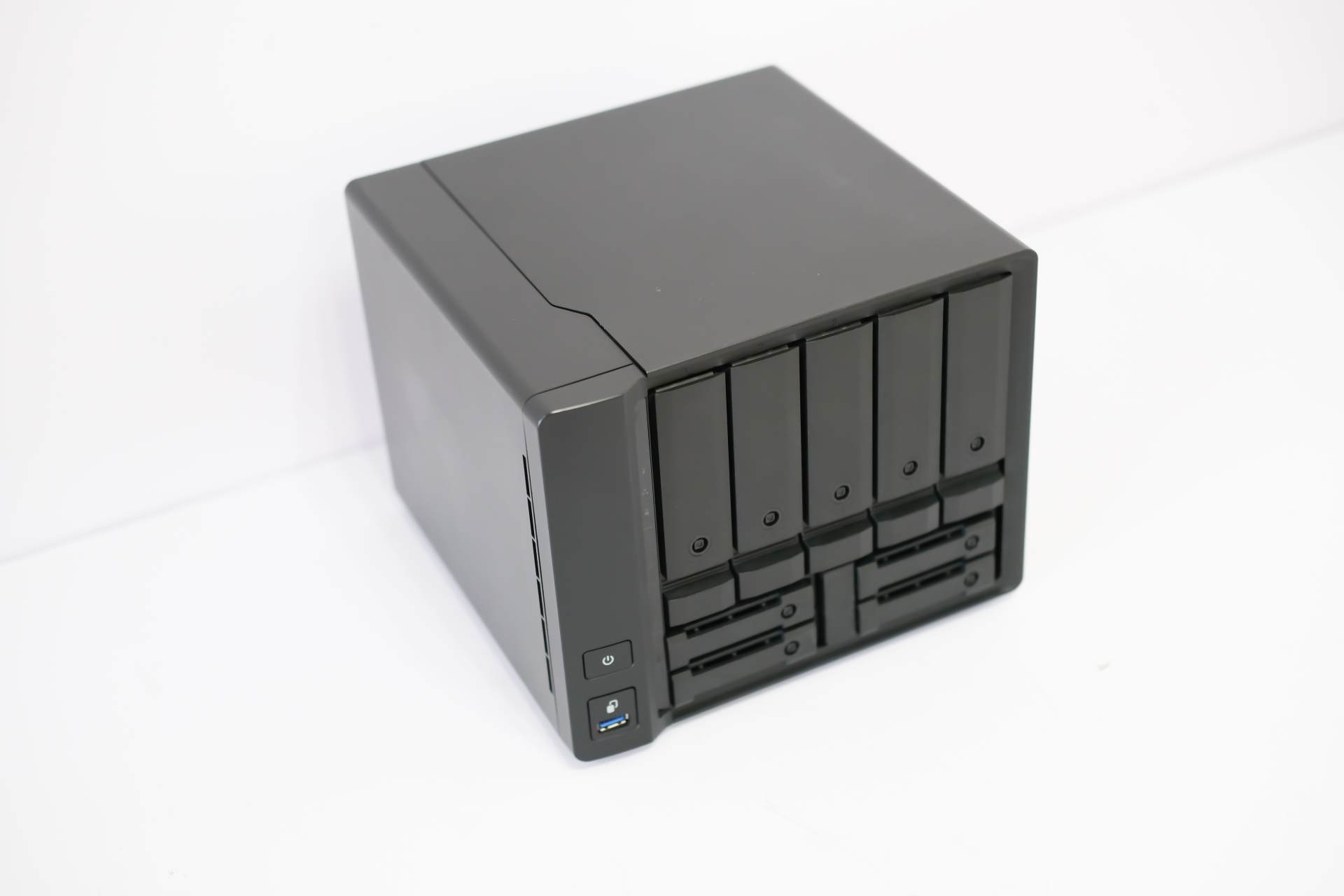 ZFS、RAIDZ欲罢不能？威联通TS-h973AX上手