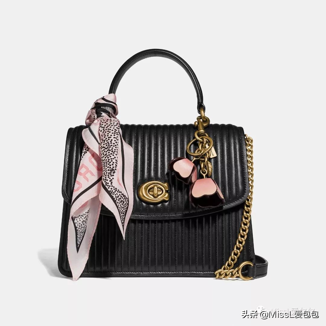 母亲节给妈妈做什么样的包包,母亲节该送什么样的包包