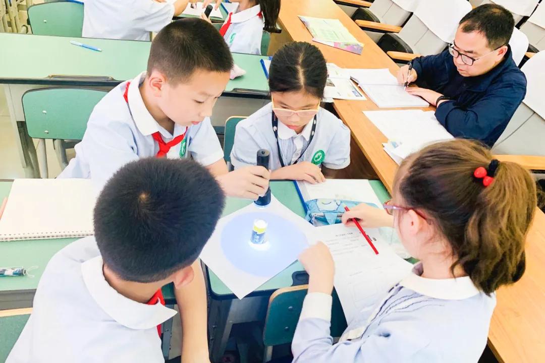 双流区双华小学教育,成都市双流双华小学