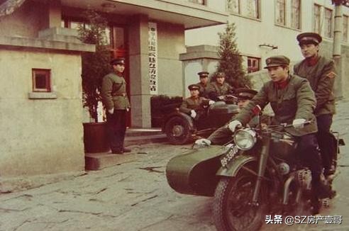 80年代的真深圳老视频,80年老照片真实的深圳